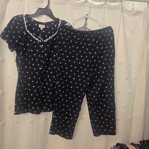 Aria Collection Womens Pajama Set Short Sleeve Top With Capris Size Multiple